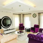 Stunning Ahmet In Villa Dalyan